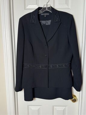 Nipon Boutique Black Embroidered Waist and Collar Blazer w/matching skirt Sz 12